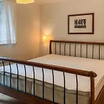 Amazing In With Wifi Vakantiehuis